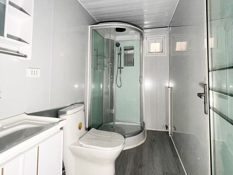 Cameră rezidențială pentru containere extensibile cu aripi duble